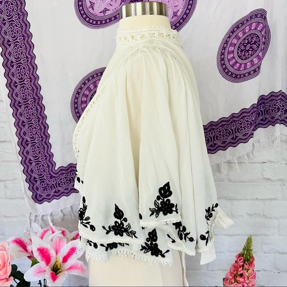 Free People Embroidered Blouse - Picture 8 of 16